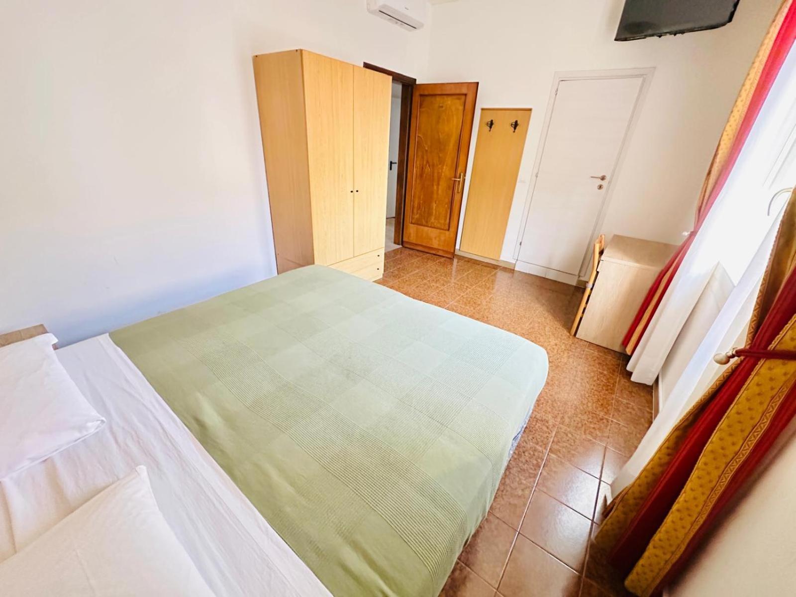 Hotel Tito 3*