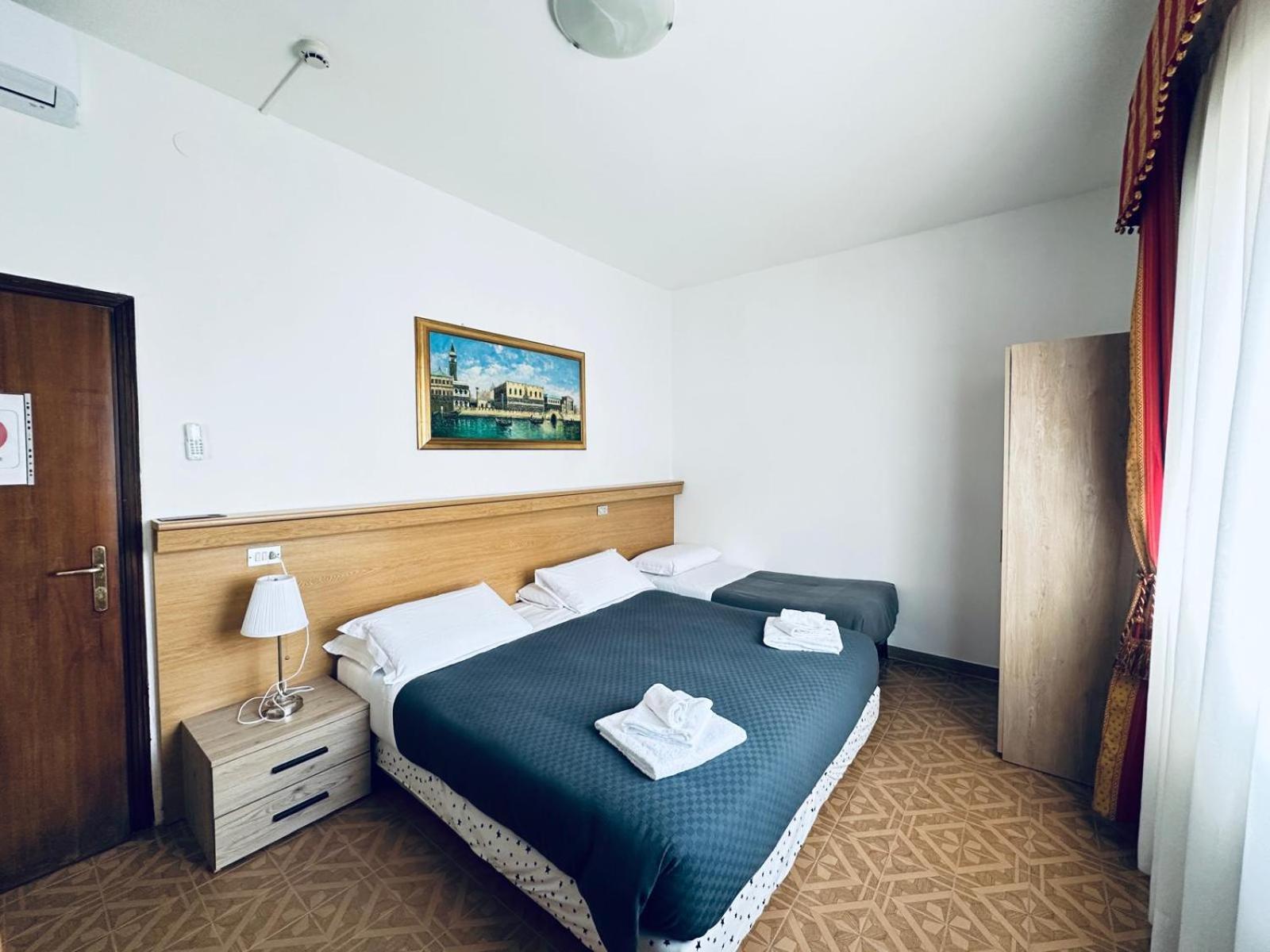 Hotel Tito 3*
