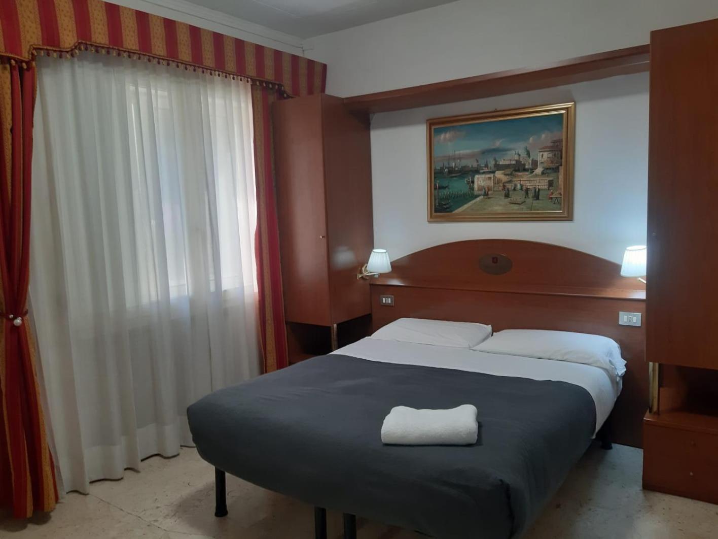 Hotel Tito 3*