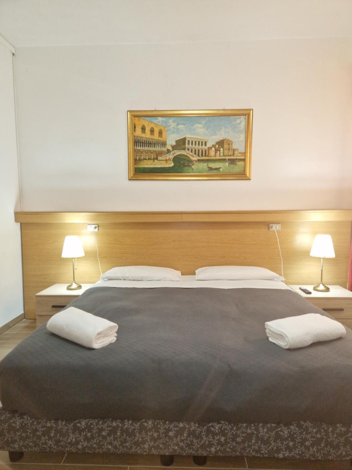 Tito Hotel Mestre